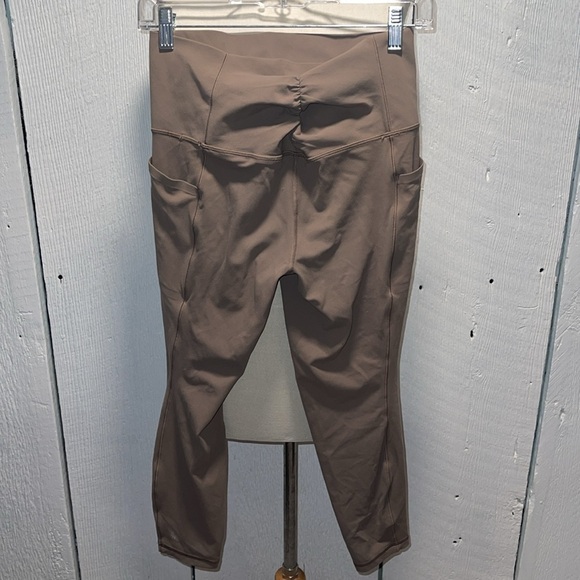 Athleta mineral Color Leggings Size Medium Ruche Detail on Back - Picture 2 of 4